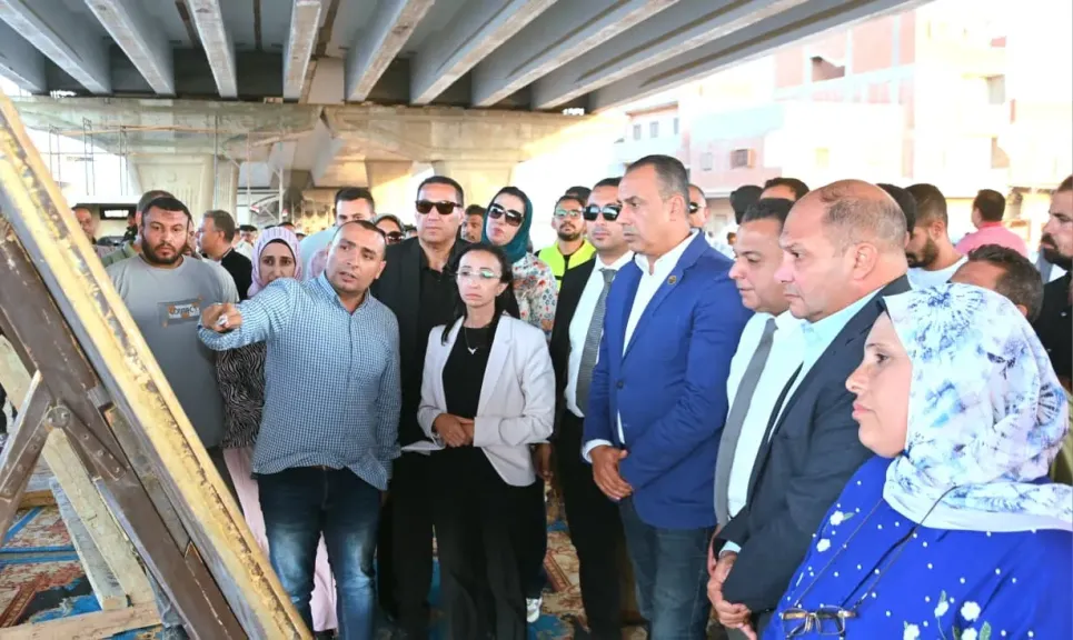 محافظ البحيرة تتفقد كوبري البريجات بكوم حمادة