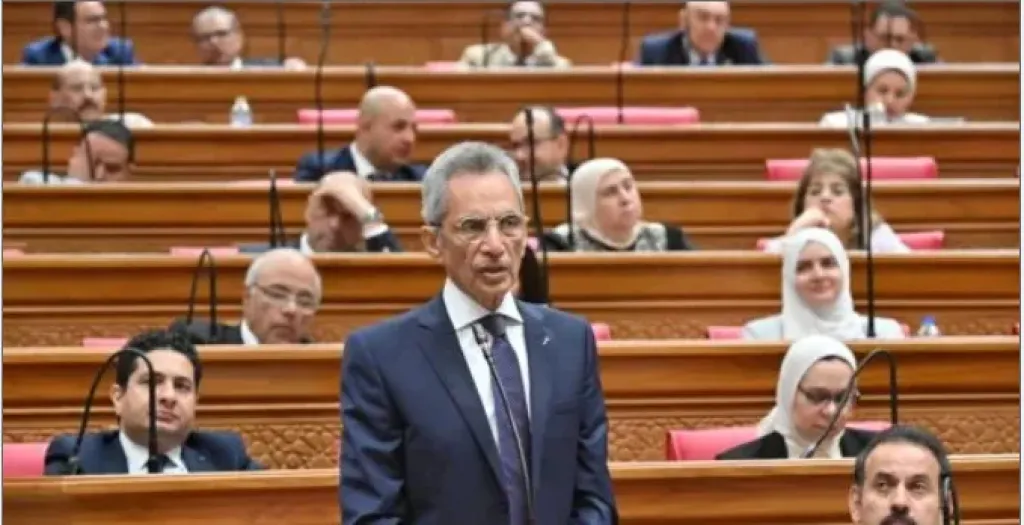 وزير الشئون النيابية يجتمع بالمحررين البرلمانيين قبيل انطلاق  دور الانعقاد الثانيلمجلسى النواب والشيوخ