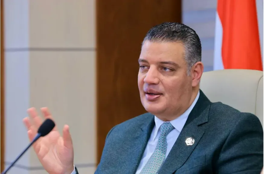 أيمن عبد الموجود: خروج الأسر من تكافل وكرامة وفق تغير أوضاعها.. وكفالة أكثر من طفل وخدمات التضامن بمكاتب البريد قريبا