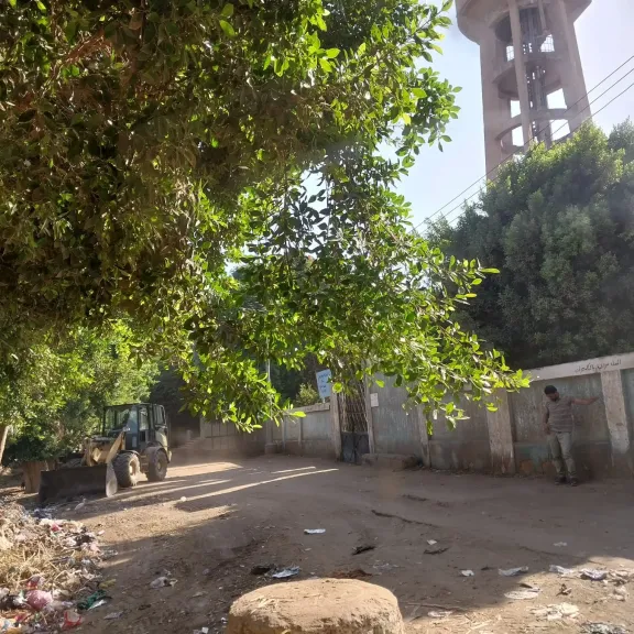 محافظ أسيوط: رفع مخلفات القمامة من قرى جرف سرحان وبني يحيى وشلش بديروط
