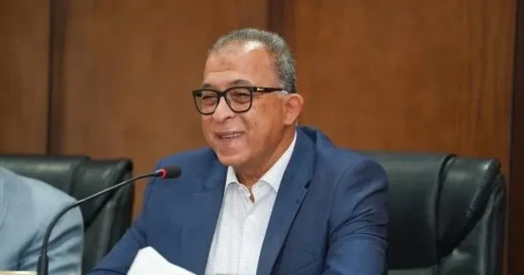 رئيس معهد التخطيط القومي يلتقي بالدفعة الجديدة لطلاب الماجستير الأكاديمي والمهني للعام 2026/2027