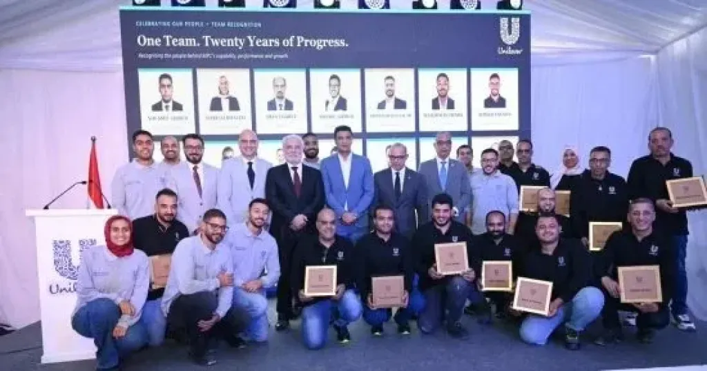 وزير الصناعة يشارك في افتتاح خط إنتاج جديد في أكتوبر