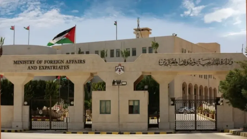 الأردن يدين اقتحام مستوطنين متطرفين للمسجد الأقصى بمشاركة وزير إسرائيلي