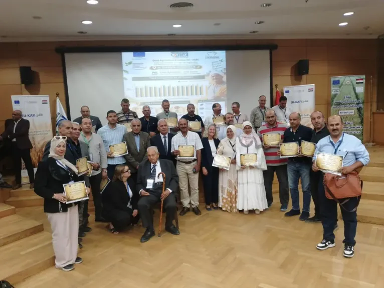 رئيس البحوث الزراعية يفتتح ورشة عمل مشروع «يو كافي» لاستعراض نتائج الموسم الأول لزيادة إنتاجية القمح| صور