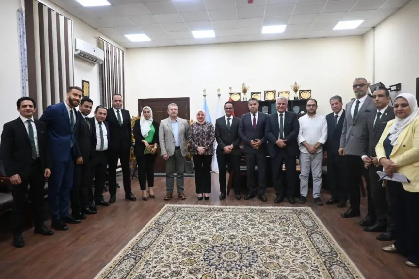 محمود فوزى  يستقبل مجلس إدارة نادي رويال الجديد لبحث خطط التطوير