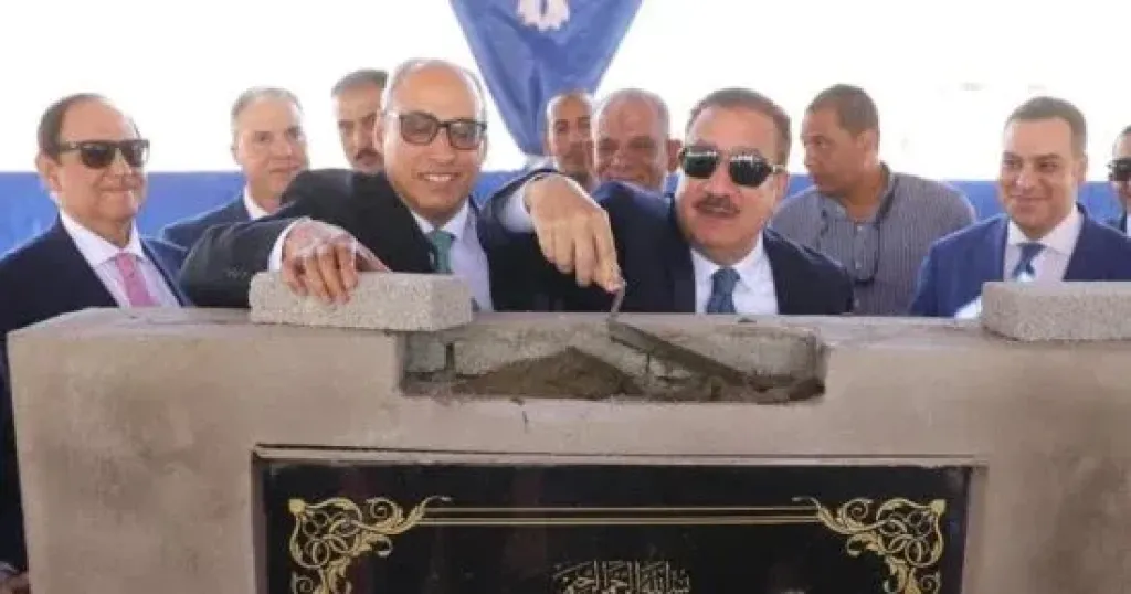 رئيس مجلس الدولة يضع حجر أساس مجمع محاكم مجلس الدولة الجديد ببورسعيد