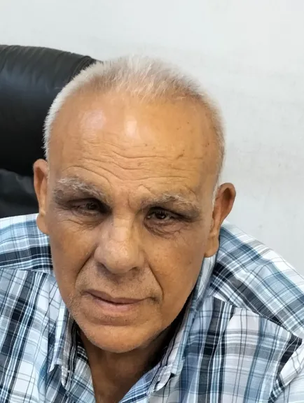 تثبيت العاملين المؤقتين ورفع مكافأة نهاية الخدمة الي ٨٠ % من صندوق التأمين الخاص للعاملين.