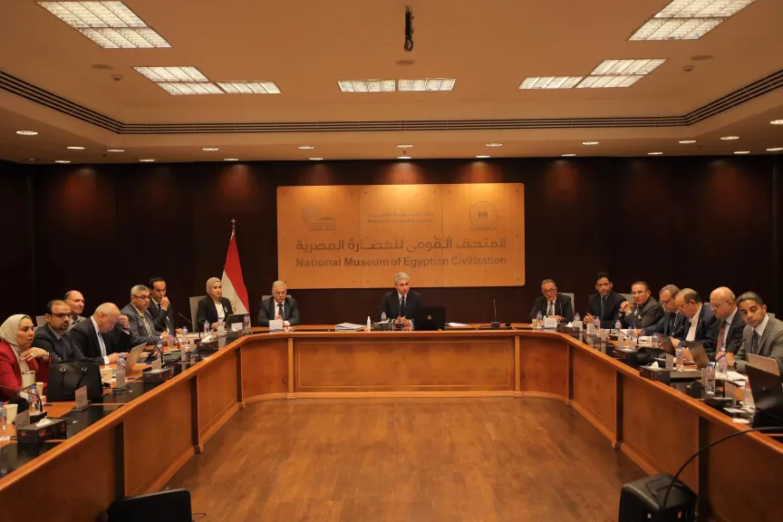 وزير السياحة يترأس اجتماع مجلس إدارة المتحف المصري الكبير