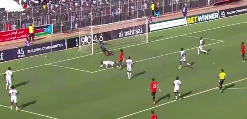 الشوط الأول.. منتخب مصر يتقدم على جنوب السودان بهدف زيكو
