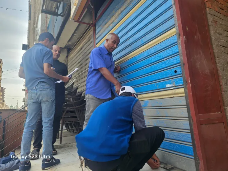 محافظ أسيوط: استمرار حملات التفتيش على تراخيص المحال والمطاعم وتشميع 4 محال