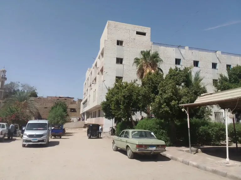 محافظ أسيوط: متابعة مستمرة لمستوى الخدمات الطبية بمستشفى الغنايم المركزي