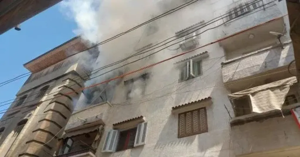 إخماد حريق داخل شقة سكنية فى دار السلام دون إصابات