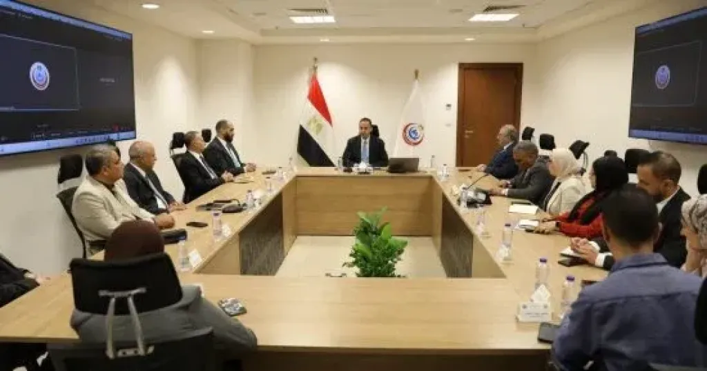 نائب وزير الصحة يبحث تطبيق الاستراتيجية الوطنية للصحة الرقمية