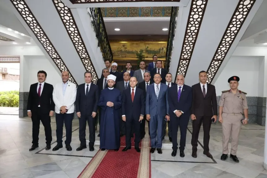 وزير الأوقاف يشارك في احتفالات الغربية بعيدها القومي الـ228