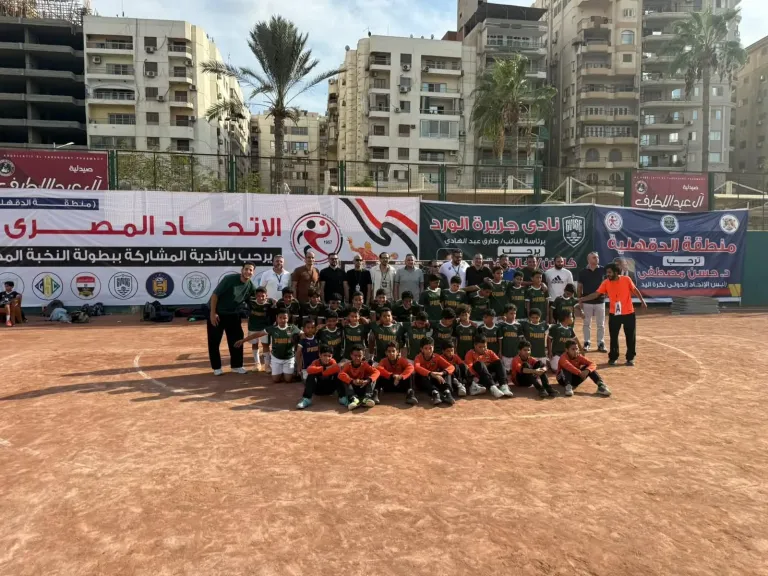بمشاركة مئات اللاعبين واللاعبات.. انطلاق بطولة النخبة المصرية لكرة اليد 2026/2027