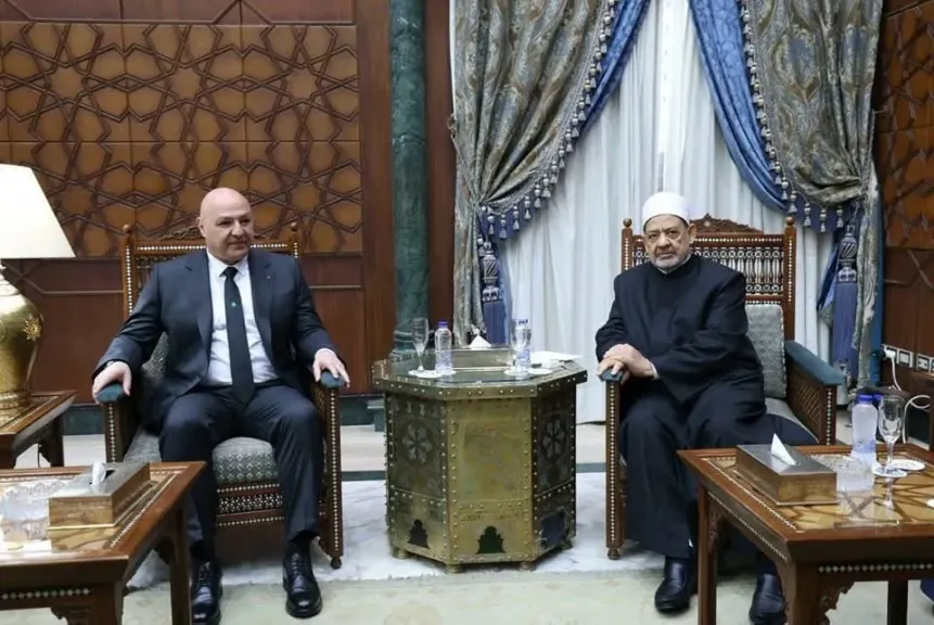 الرئيس اللبناني يجدد دعوته لشيخ الأزهر لزيارة لبنان مطلع 2027