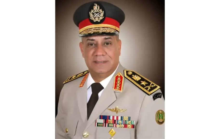 وزير الداخلية يهنئ كبار قادة القوات المسلحة بمناسبة الإحتفال بذكرى انتصار حرب أكتوبر