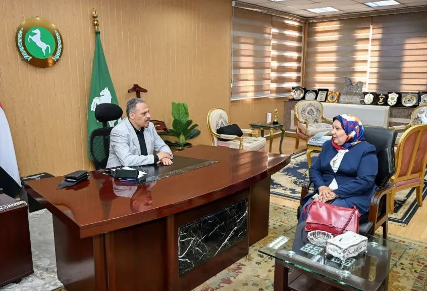 محافظ الشرقية يستقبل مديرة التضامن الاجتماعي الجديدة ويوجه بتعزيز الحماية الاجتماعية