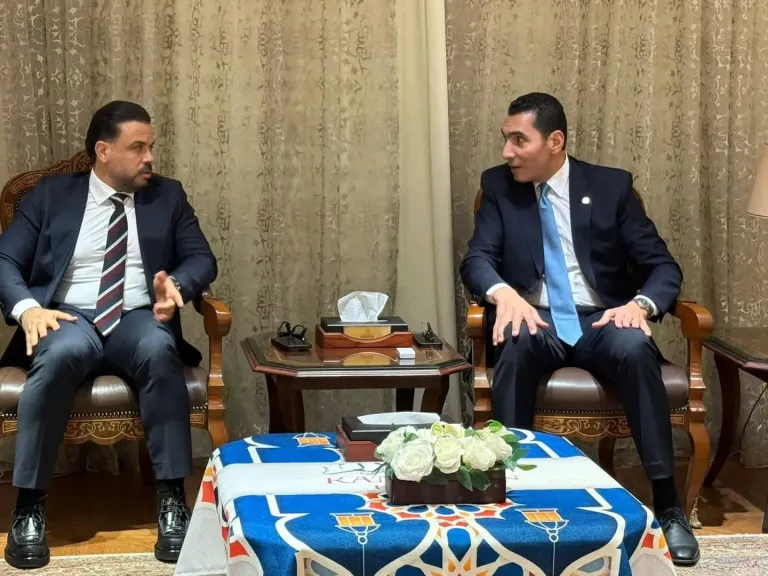 وزير الشباب والرياضة يهنئ النائب محمد مجاهد بفوزه برئاسة لجنة الشباب والرياضة بمجلس النواب