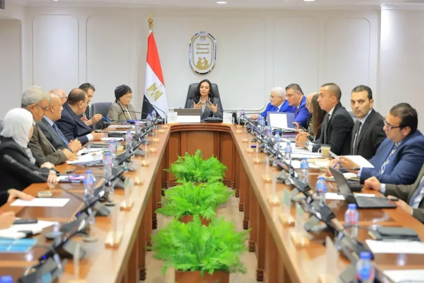 وزيرة التضامن تترأس أول اجتماع لمجلس إدارة صندوق رعاية المسنين وتعلن الانتقال من التأسيس إلى التنفيذ