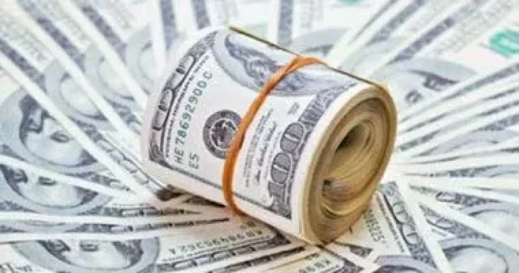 سعر الدولار أمام الجنيه اليوم الأربعاء 7 أكتوبر 2026 فى البنوك