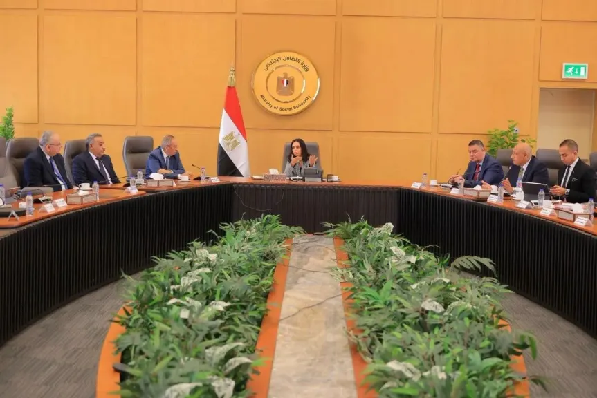 وزيرة التضامن الاجتماعي تترأس اجتماع مجلس إدارة صندوق نظام تأمين الأسرة