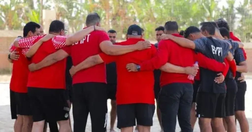 منتخب الشاطئية يطير اليوم لأنجولا لخوض ذهاب تصفيات كأس أمم أفريقيا