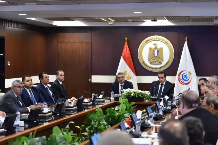 وزير الصحة يترأس اجتماعا لمتابعة تنفيذ المدينة الطبية بالعاصمة الجديدة