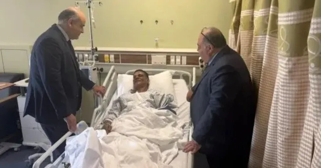 وزير الخارجية يوجه السفير والقنصل بالرياض لزيارة المصريين المصابين