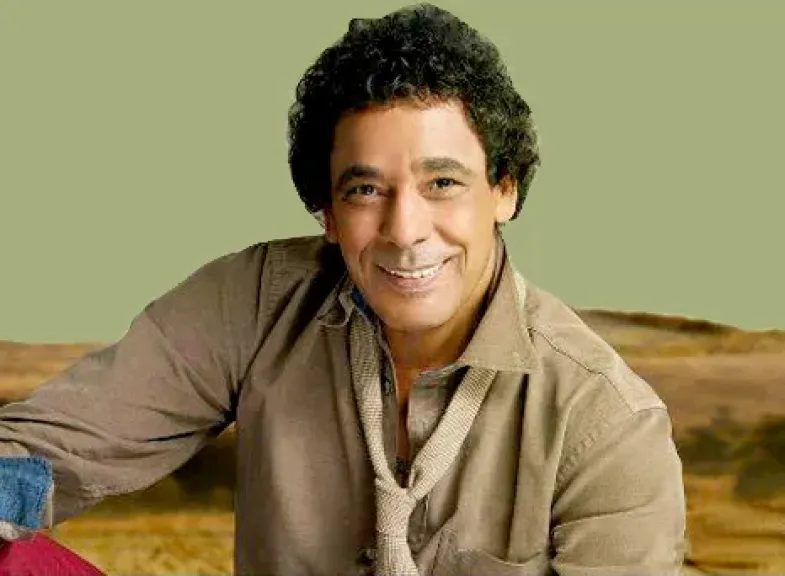 محمد منير.. حكاية عمر بدأت بشريط كاسيت ولم تنته