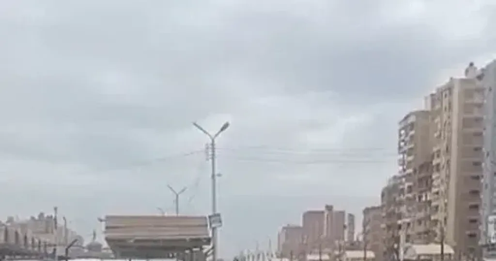 الطقس اليوم.. أمطار متفاوتة وانخفاض بالحرارة والصغرى بالقاهرة 19 درجة
