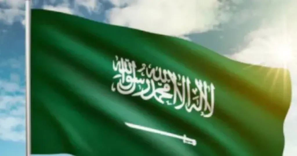 سفارة السعودية بالقاهرة تدعو مواطنيها المتأثرين جراء إلغاء رحلاتهم للتواصل