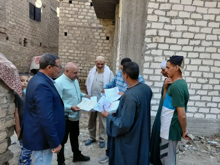 محافظ أسيوط: معاينة 37 ملفًا لتقنين أراضي أملاك الدولة بساحل سليم ضمن جهود تسريع