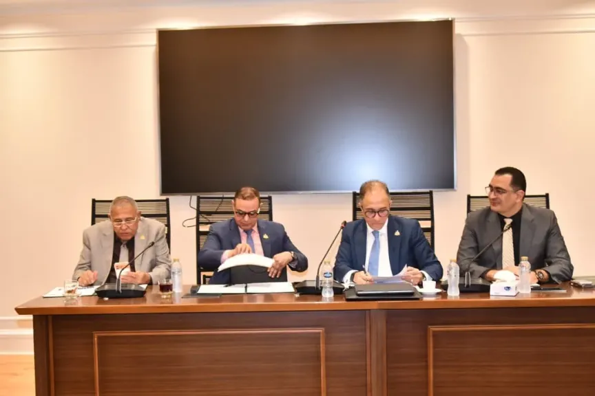 وكيل إسكان النواب: منحتا بنك التنمية الأفريقي تدعمان التوسع في تحلية المياه بالطاقة المتجددة لتعزيز الأمن المائي