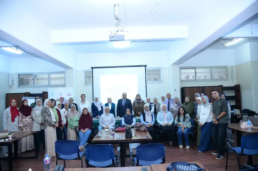تحت شعار «التوعية والتواصل الفعال».. طب أسيوط تنظم ورشة عمل لممارسي الصحة العامة