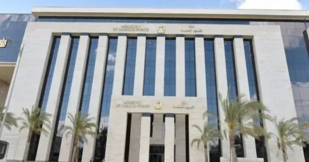 وزارة العمل تعلن عن 4300 فرصة عمل في قطاع البناء برواتب تصل لـ25 ألف جنيه