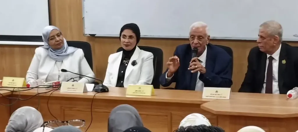 جامعة القاهرة الأهلية تستضيف أ.د. حسام موافي في لقاء مفتوح مع طلاب القطاع الصحي بالجامعة