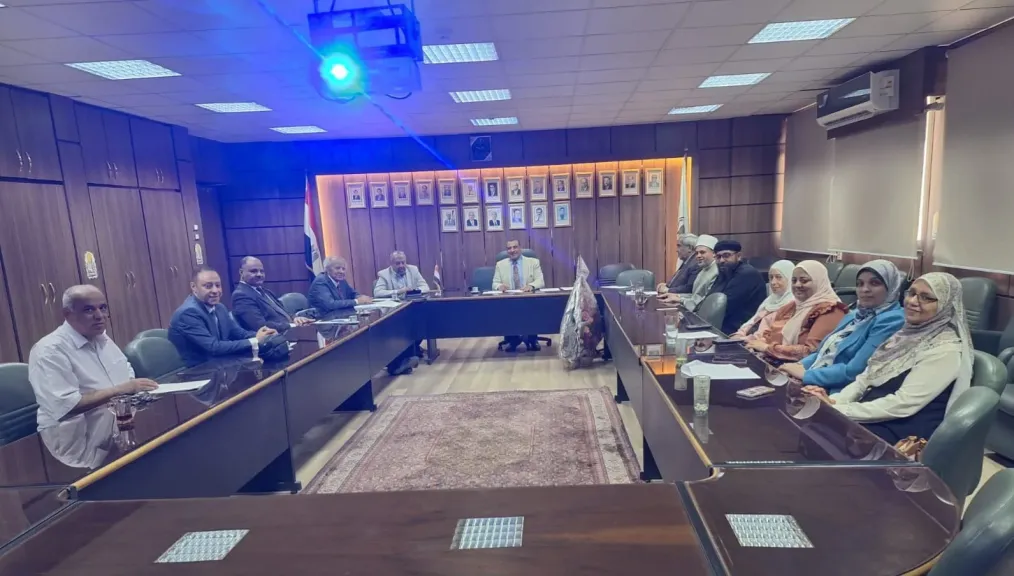 المركزية لأخلاقيات البحث العلمي بجامعة أسيوط تبحث تطوير أداء اللجان الفرعية وتعزيز