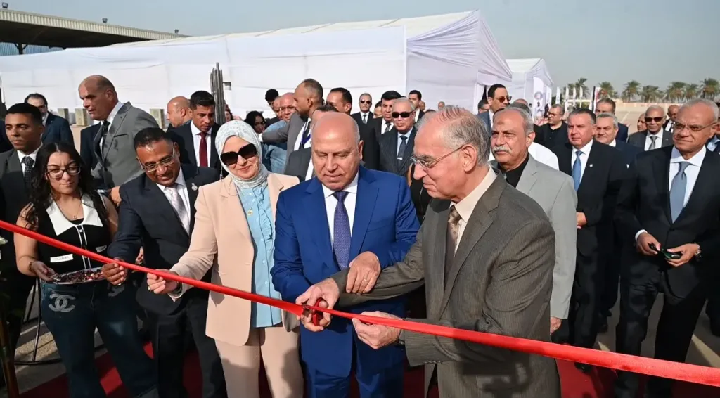 وزير النقل يفتتح ميناء العامرية الجاف بالإسكندرية باستثمارات 700 مليون جنيه..