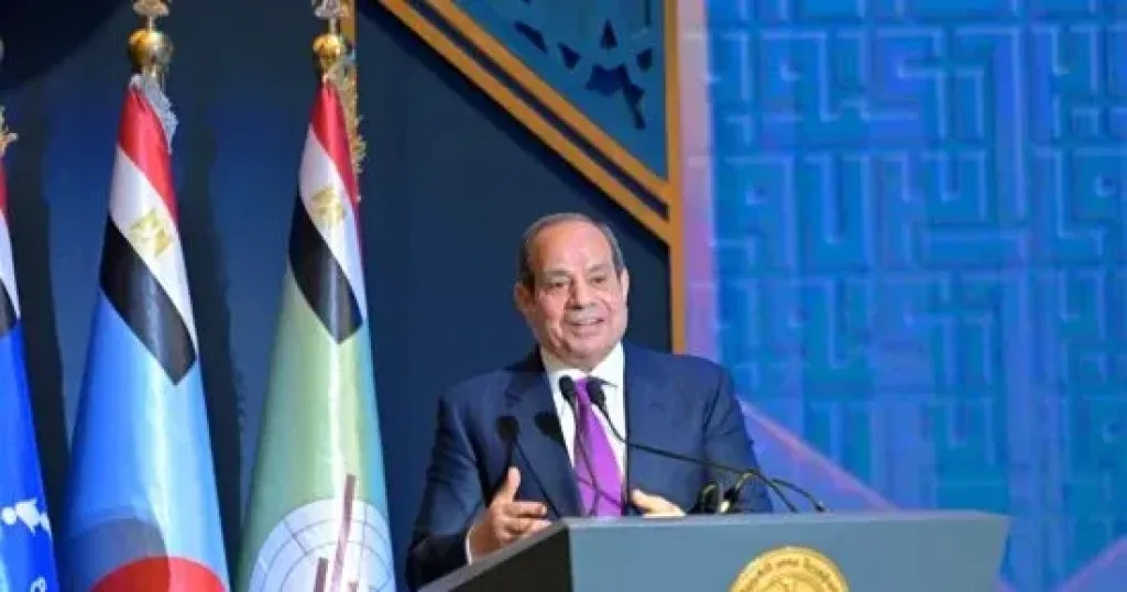 الرئيس السيسى: هناك محاولات لإضعاف إرادة المواطنين.. والتحديات تظل قائمة بمسيرة الدول