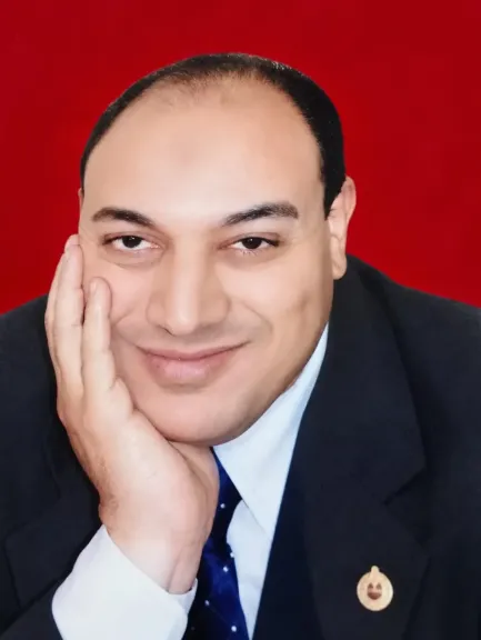 الكاتب الصحفي.سمير دسوقى..يكتب رسائل الرئيس من الأكاديمية الى المصريين والعالم