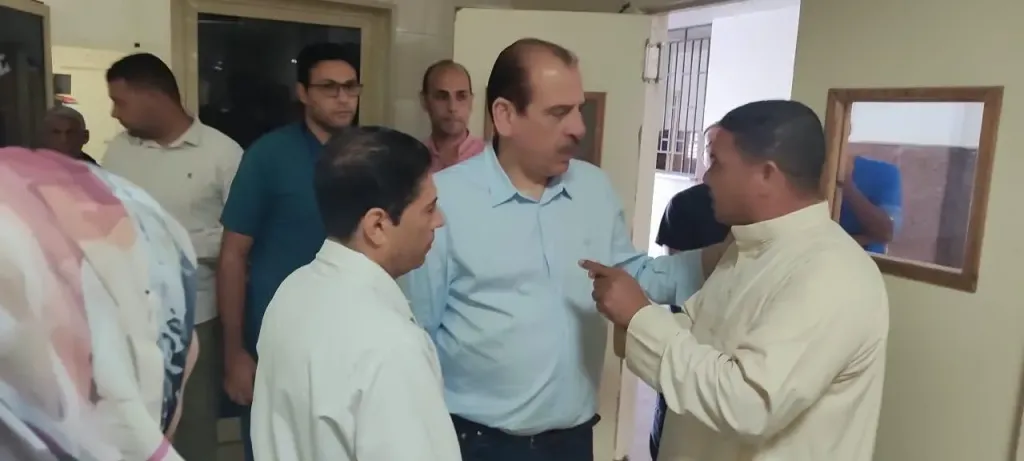 نائب وزير الصحة يجري جولة تفقدية على المنشآت الصحية بشمال سيناء