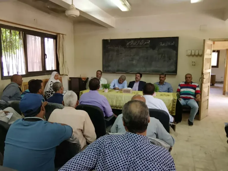 محافظ أسيوط: حملات مكثفة بالتنسيق مع جهاز شئون البيئة لمواجهة السحابة السوداء