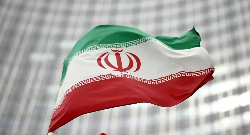 إيران تتوعد أمريكا وإسرائيل بصواريخ غير قابلة للرصد والاعتراض