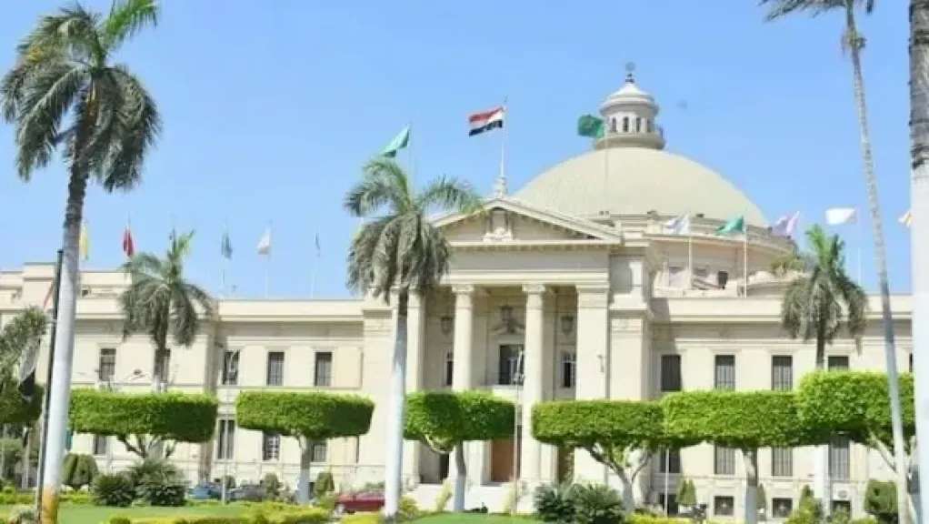 جامعة القاهرة تدعو الطلاب لاستيفاء 40 نقطة مجتمعية عبر منصة «أثر»