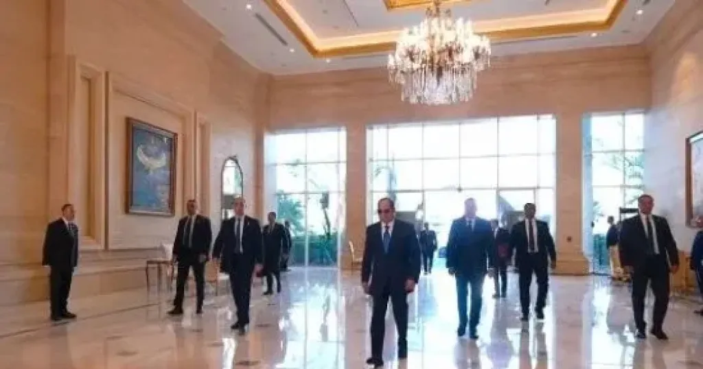 فخامة الرئيس الزعيم السيسى يصل مقر انعقاد منتدى مصر 2026 بالعاصمة الجديدة