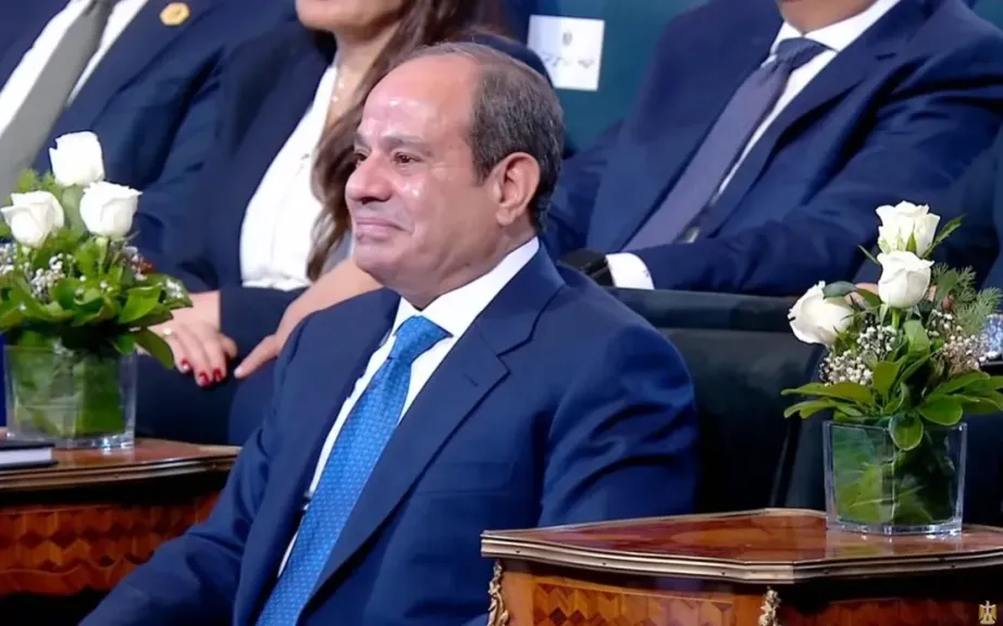 الرئيس السيسي: الحفاظ على الدولة خط لا يمكن تجاوزه.. وحديثي المتكرر عن 2011 هدفه استدعاء الذاكرة والوعي