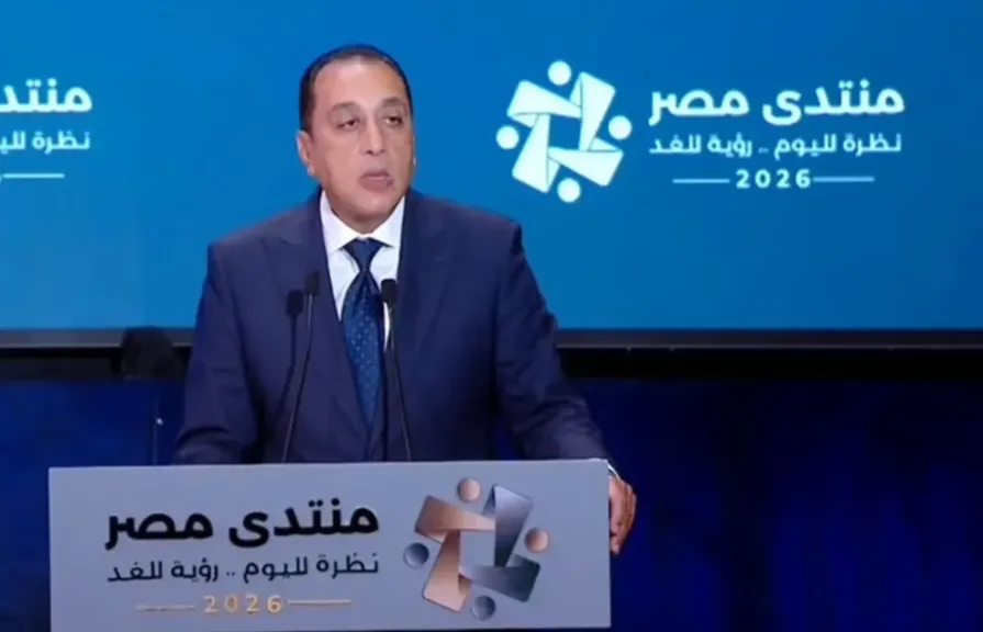 رئيس الوزراء يرد على شكاوى أولياء أمور المدارس الدولية بخصوص تدريس ”التاريخ والعربي”