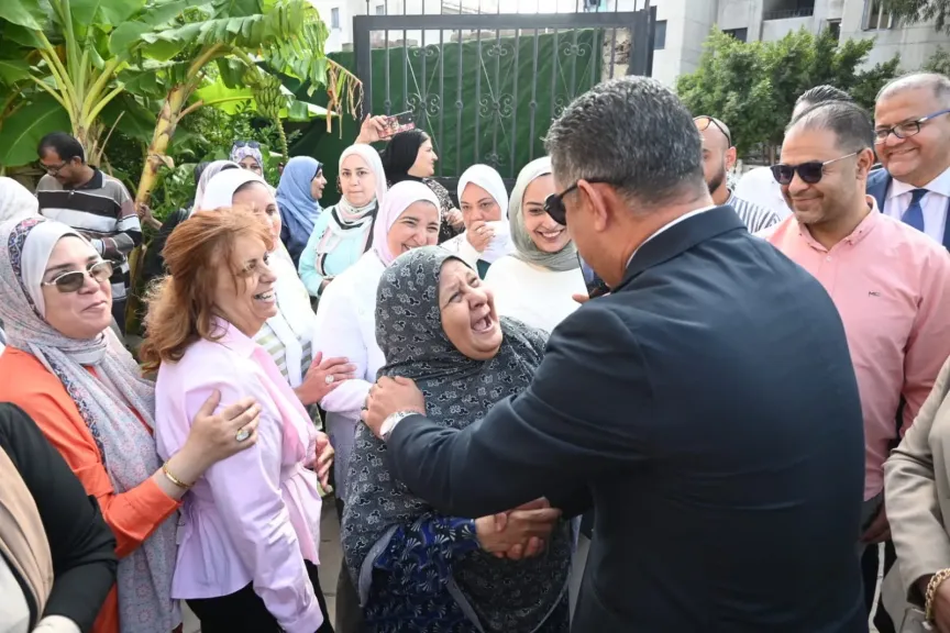 ممر شرفي واستقبال حافل للعاملين بشباب القاهرة احتفاءً بتجديد الثقة في محمود فوزي