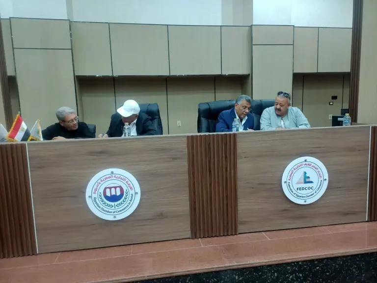 محافظ أسيوط: ندوة توعوية بصندوق التكافل الزراعي واستيفاء نماذج الحائزين